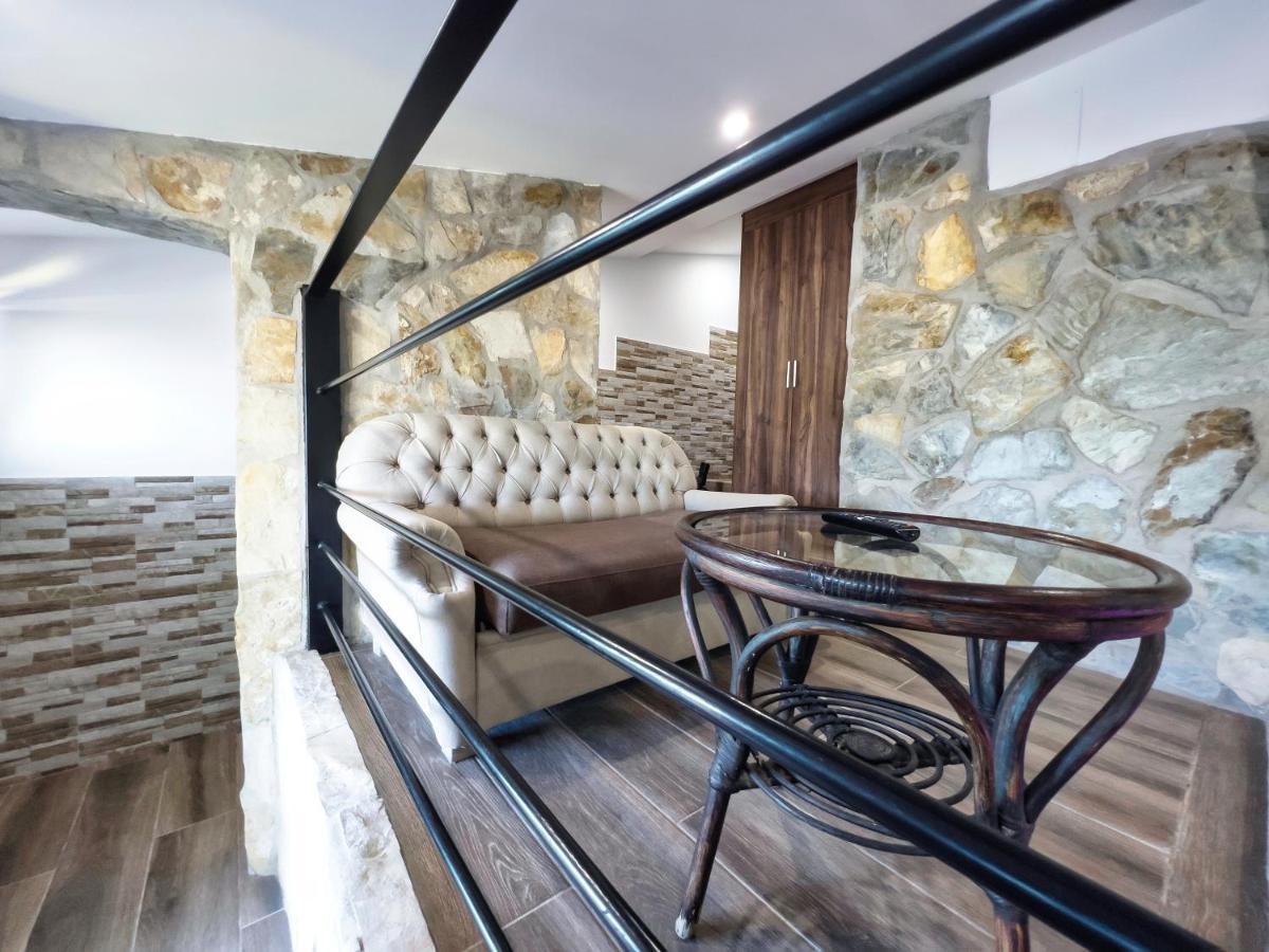 Posada Rural SPA Granja LA TEJERA de Lozoya Gargantilla del Lozoya Exterior foto