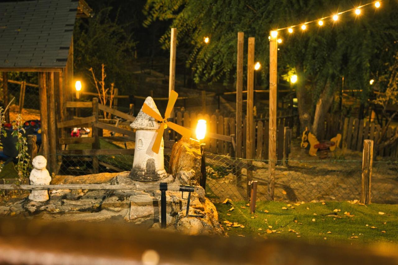 Posada Rural SPA Granja LA TEJERA de Lozoya Gargantilla del Lozoya Exterior foto